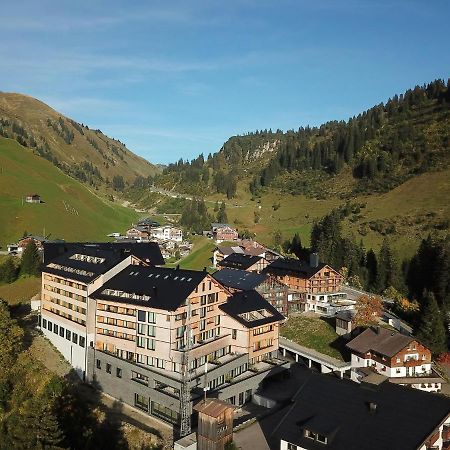Apartment In Schroecken Near Ski Area المظهر الخارجي الصورة